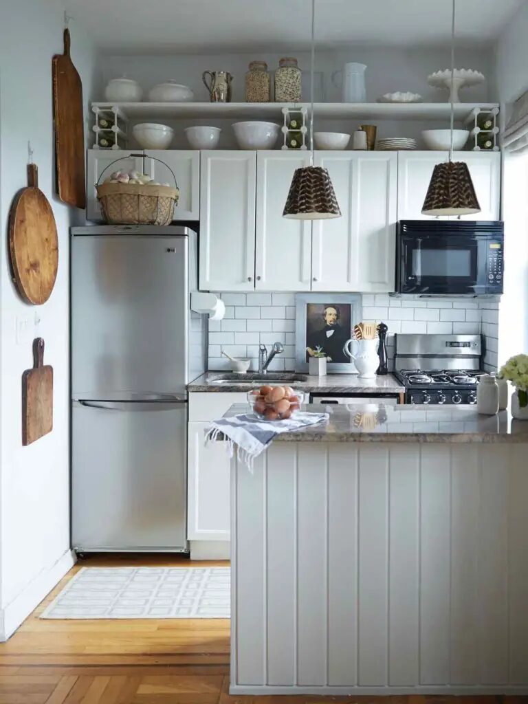 25 beautiful Small Kitchen ideas