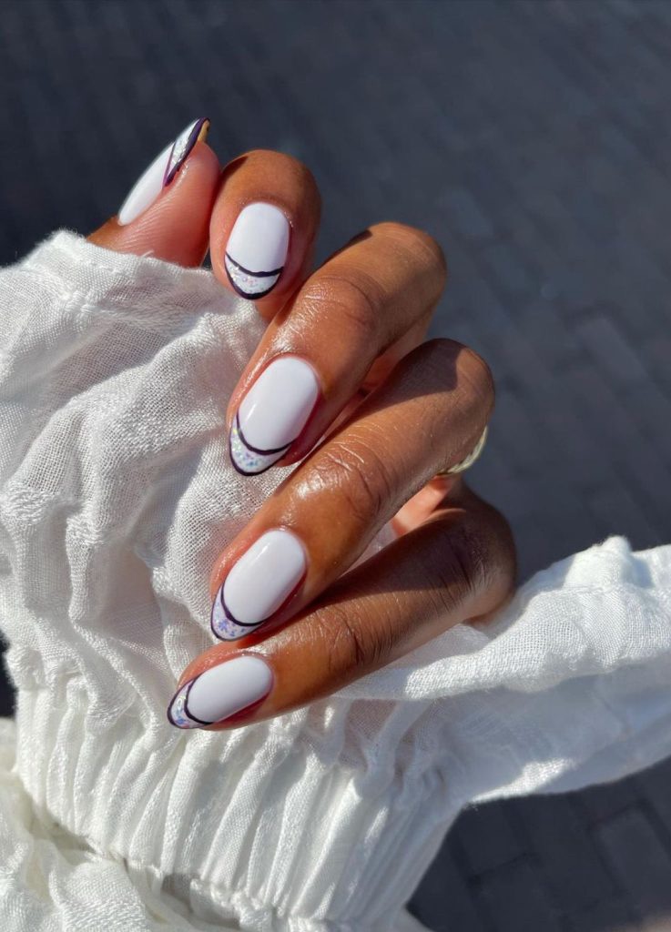 25 Shiny white wedding nails for a perfect look